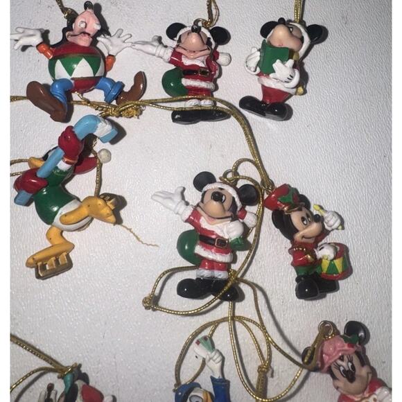 10- Vtg Disney Mickey & Minnie Mouse Goofy Donald Daisy Duck Christmas Ornaments - Picture 3 of 5